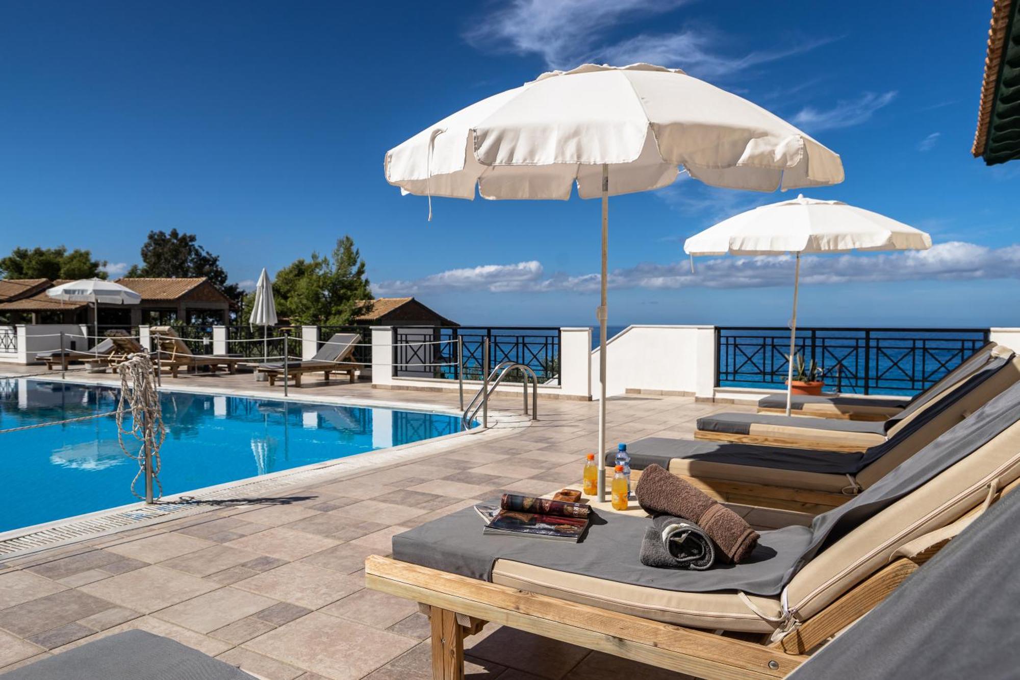 Sunset Premium Studio B Ayios Nikitas Bagian luar foto